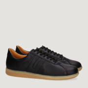 Trainer